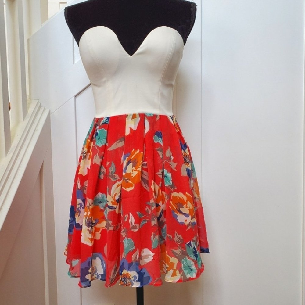 Sweetheart neckline floral mini fit and flare